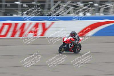 media/Oct-16-2022-Fastrack Riders (Sun) [[609ae93014]]/Level 4/Session 1 Start Finish/